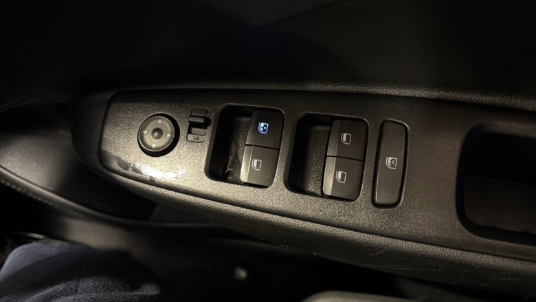 Hyundai i10 1.2 MPi Premium 5dr Auto Petrol Hatchback